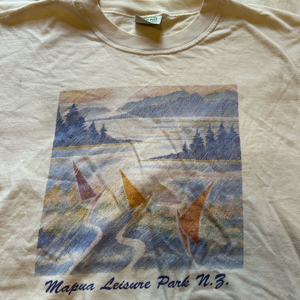 NIKA Cream T-Shirt
